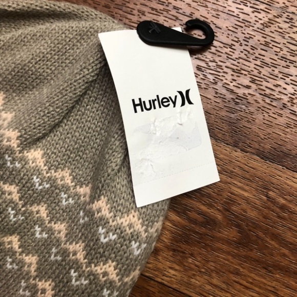 Hurley Toboggan Hat New with Tags - Picture 2 of 5